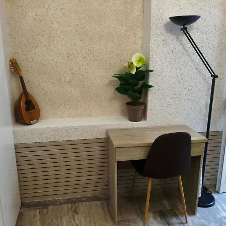 ισόγεια χαλκίδα